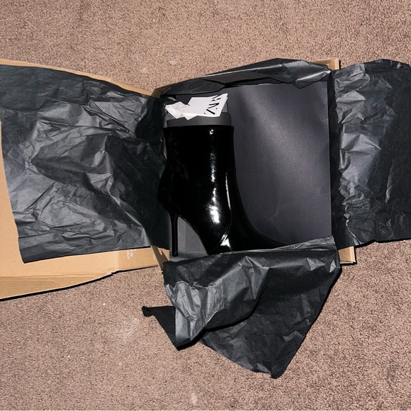 Zara high heeled ankle boots - Picture 2 of 2